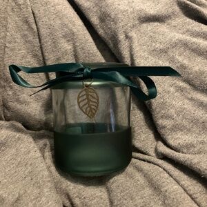 Candle holder